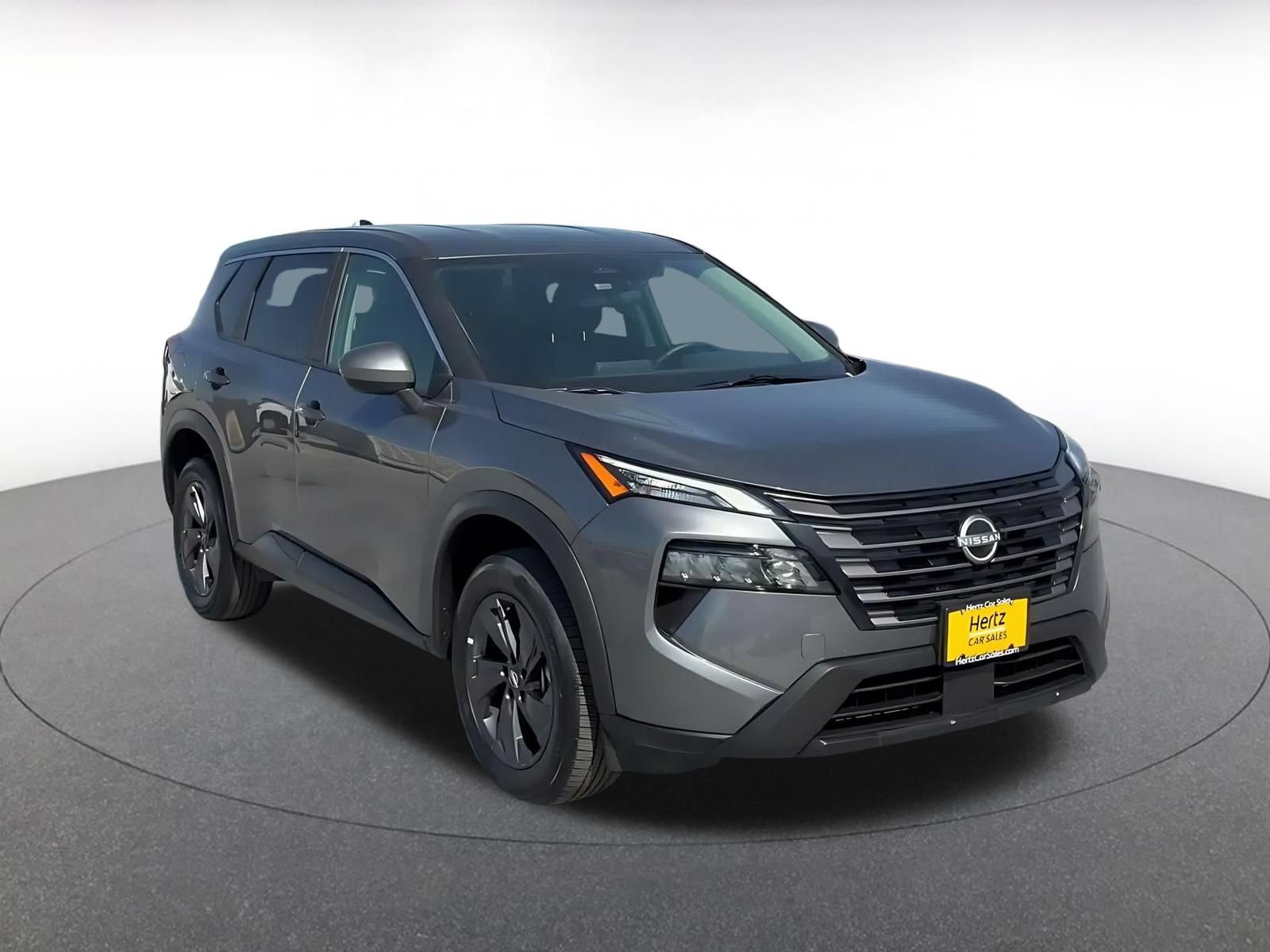 Used 2026 Nissan Rogue SV FWD image 3