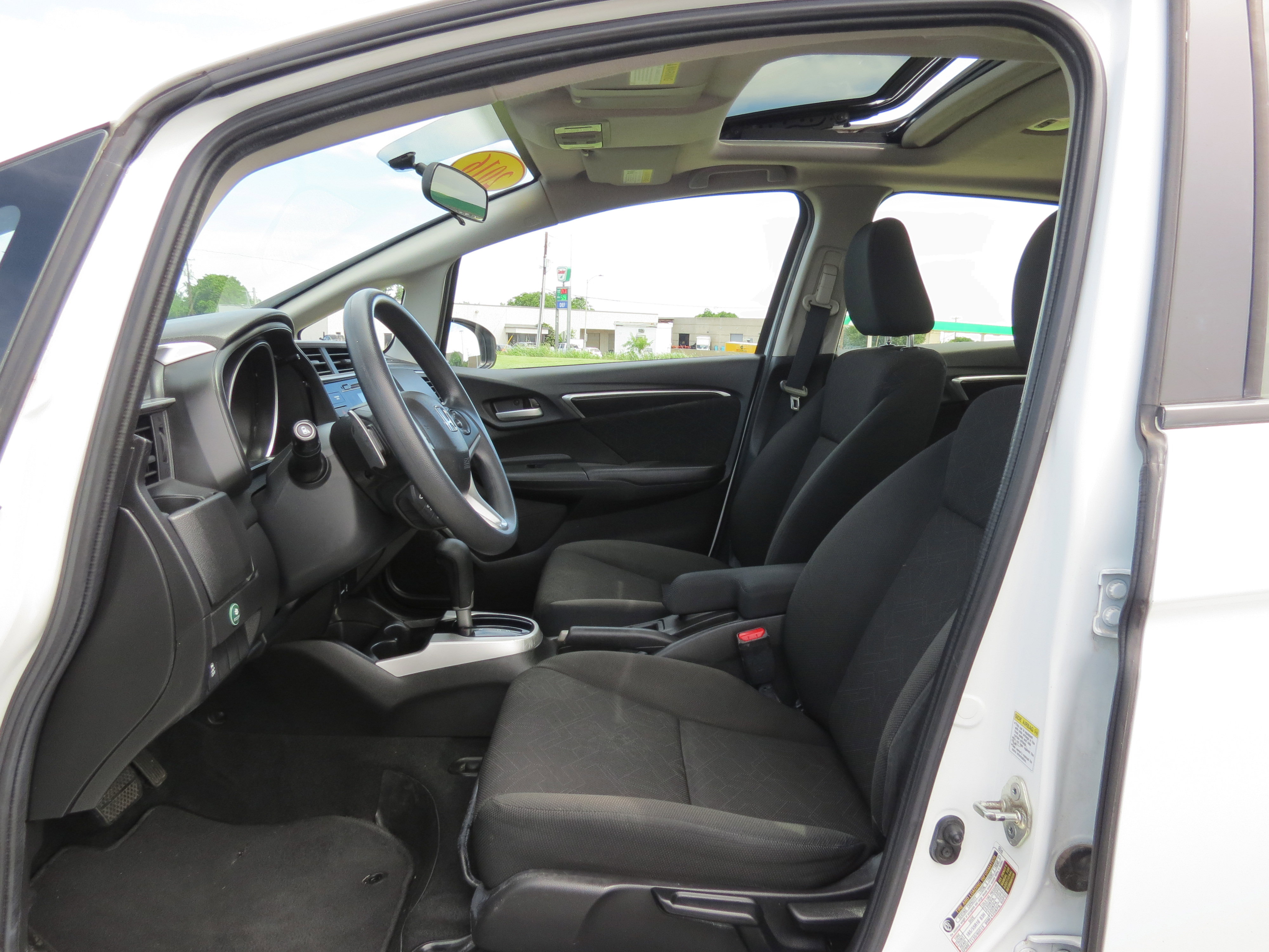 Used 2016 Honda Fit EX image 29