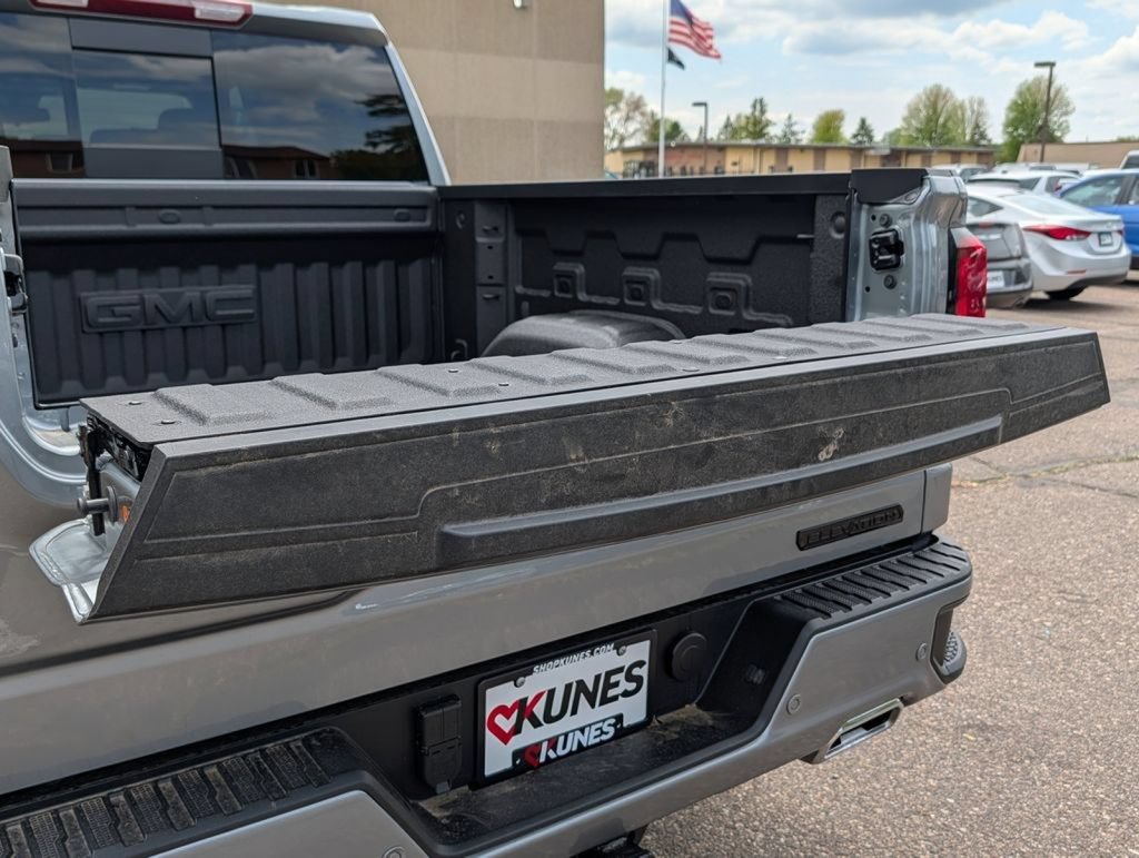 New 2026 GMC Sierra 1500 Elevation w/ Elevation Premium Package AWD/4WD image 35