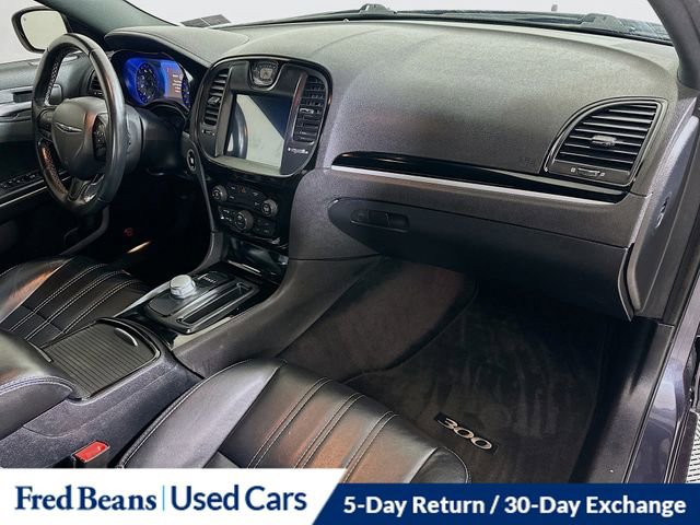 Used 2017 Chrysler 300 S image 29