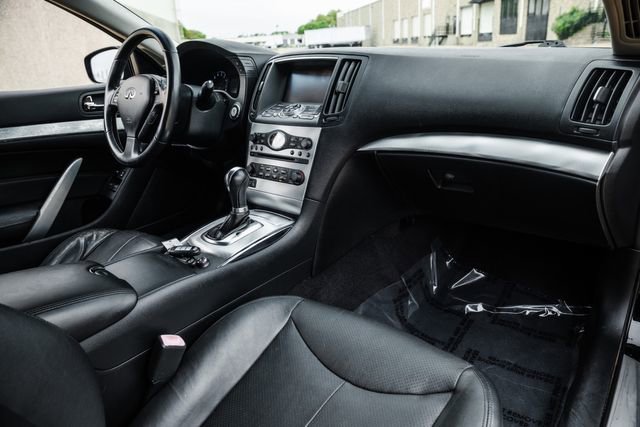 Used 2014 INFINITI Q60 Journey w/ Premium Package RWD image 4