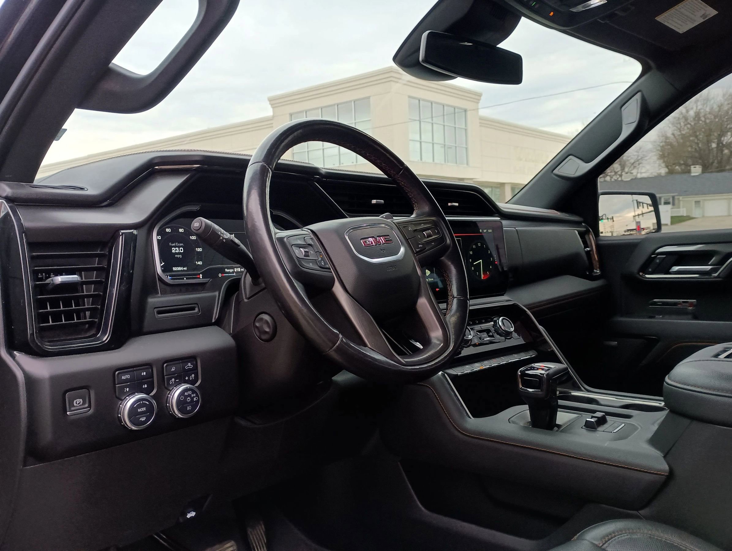 Used 2022 GMC Sierra 1500 AT4 w/ AT4 Preferred Package image 16