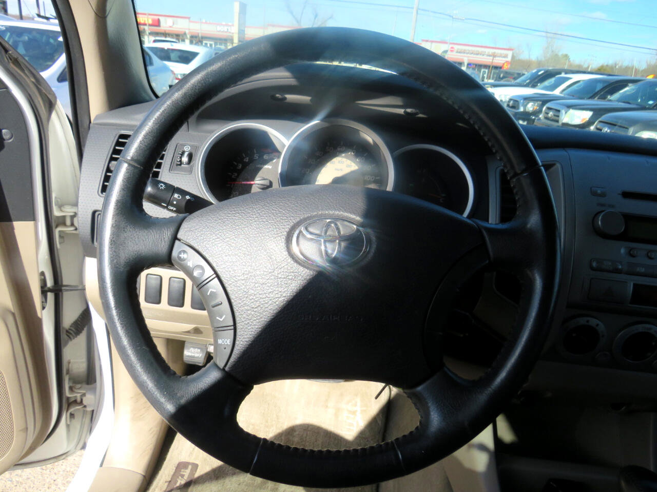 Used 2006 Toyota Tacoma PreRunner RWD image 11