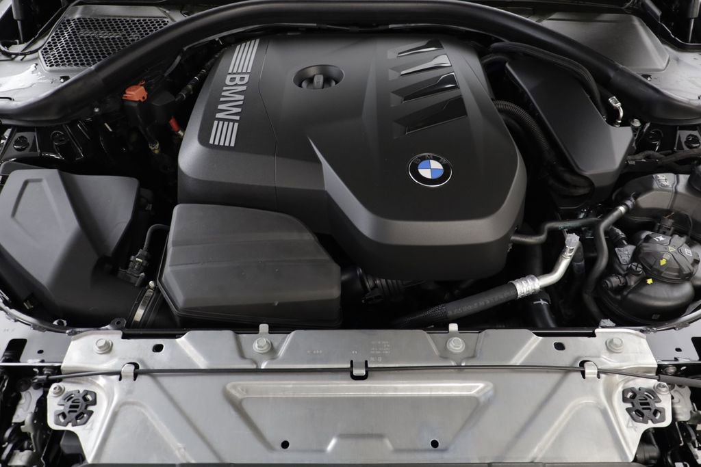 New 2026 BMW 330i xDrive Sedan w/ Premium Package AWD/4WD image 23