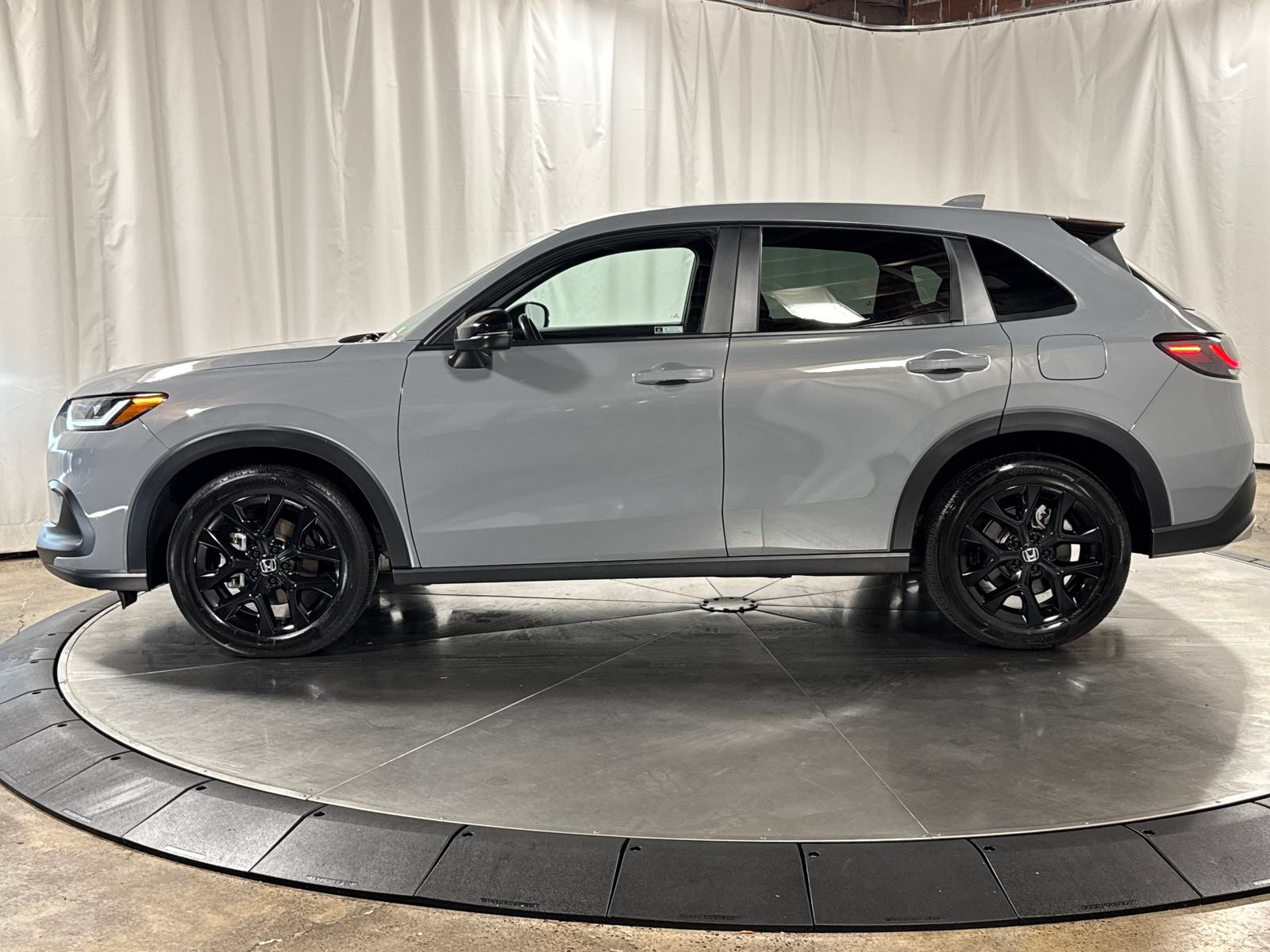 Certified 2024 Honda HR-V Sport image 8