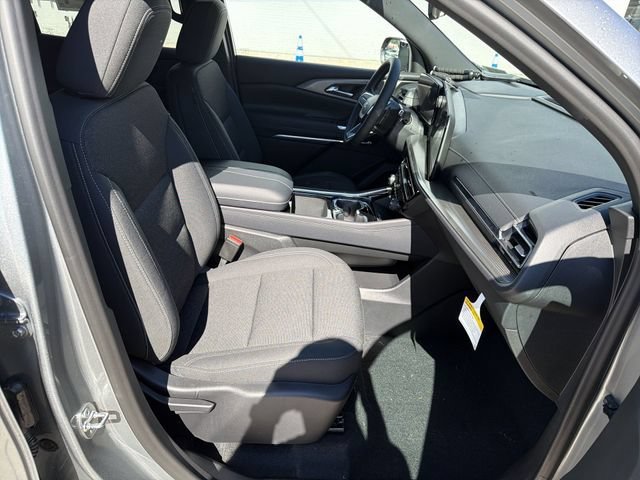 New 2026 Chevrolet Traverse LT w/ Midnight/Sport Edition FWD image 26