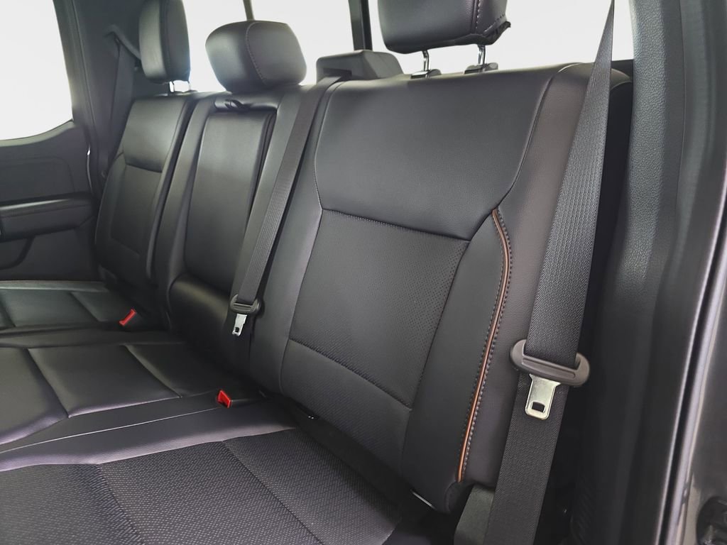 Used 2025 Ford F250 Lariat w/ Lariat Ultimate Package image 14