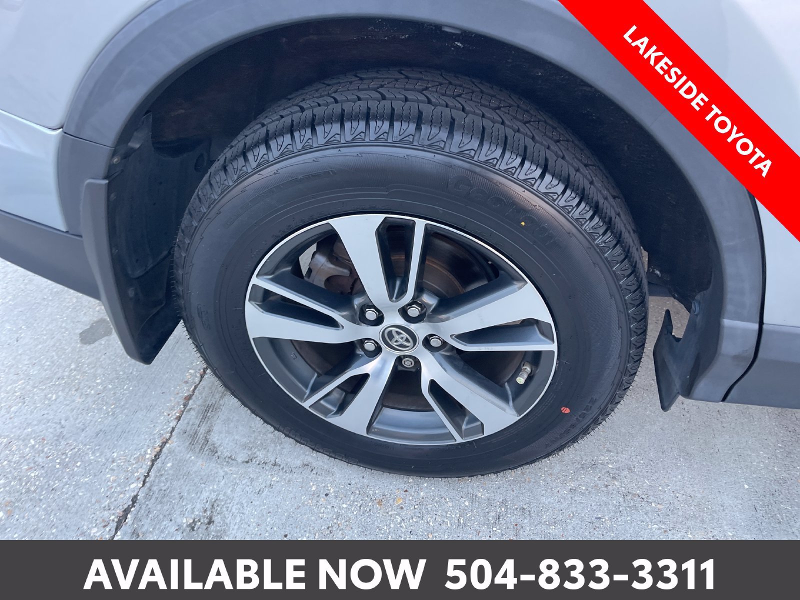 Certified 2018 Toyota RAV4 XLE FWD image 13