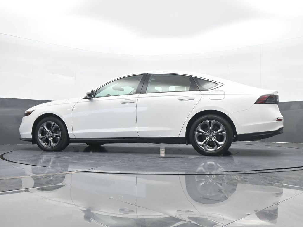 Used 2023 Honda Accord EX image 57