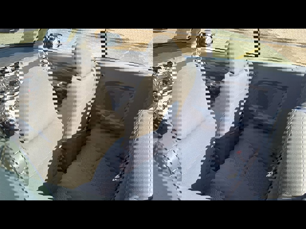 Used 2008 Chrysler Sebring LX image 21