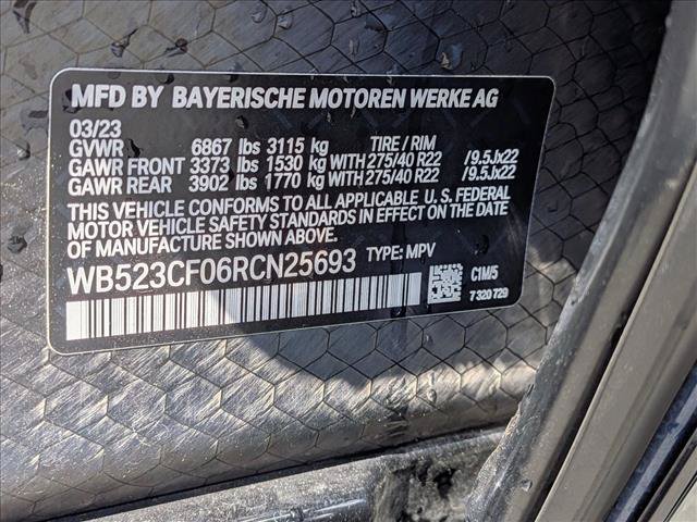 Used 2024 BMW iX xDrive50 w/ Premium Package AWD/4WD image 18