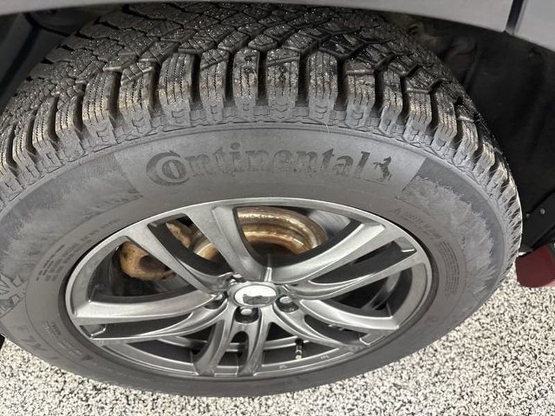 Used 2021 Toyota Highlander Limited AWD/4WD image 25