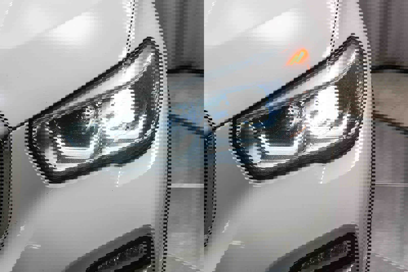 Used 2021 BMW X5 xDrive40i w/ Convenience Package image 13