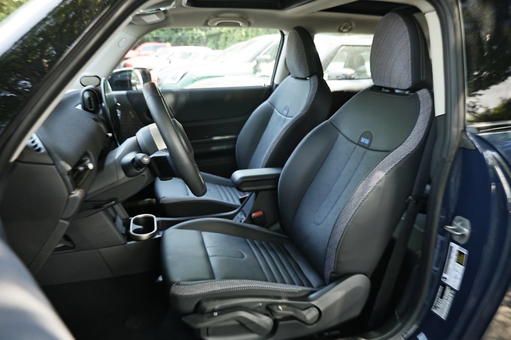 Used 2025 MINI Cooper S FWD image 22