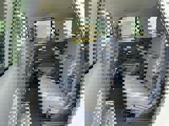 New 2026 Ford Expedition Active RWD image 10