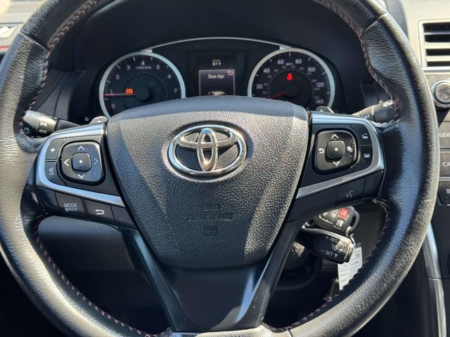 Used 2017 Toyota Camry SE image 13