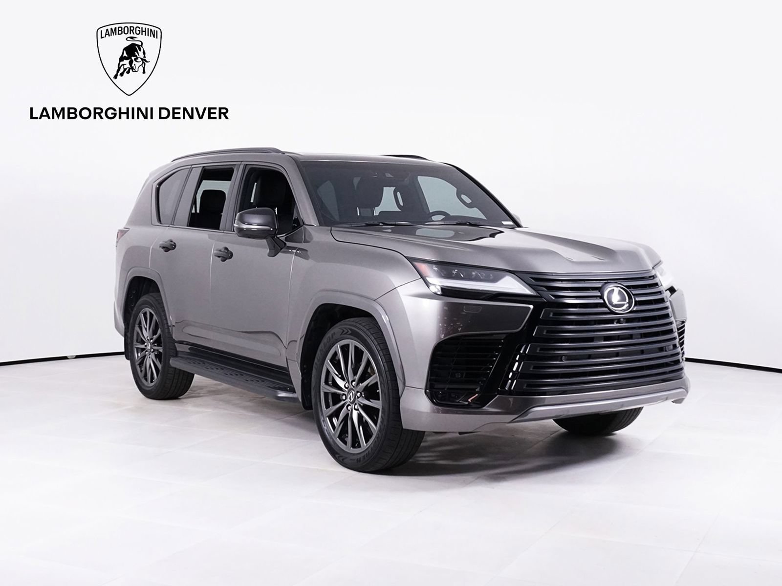 Used 2023 Lexus LX 600 4WD w/ Appearance Package image 10