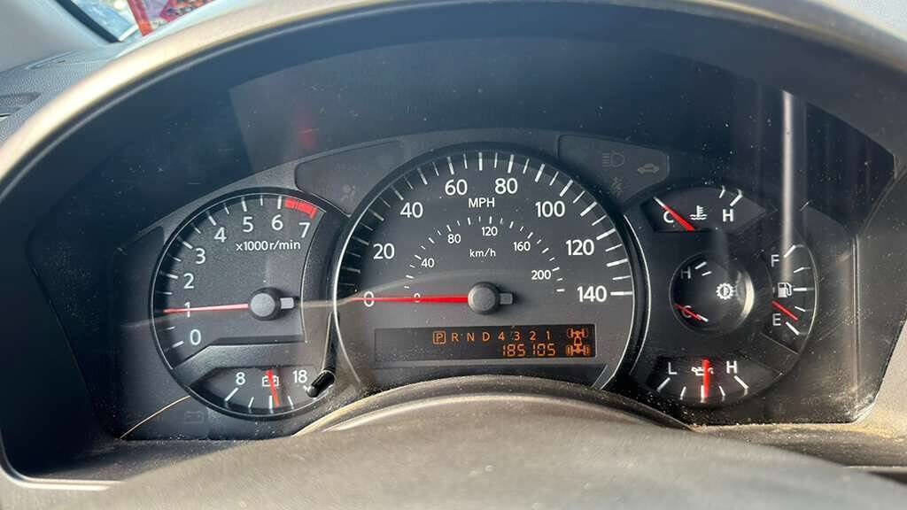 Used 2007 Nissan Armada LE w/ Technology Pkg image 37