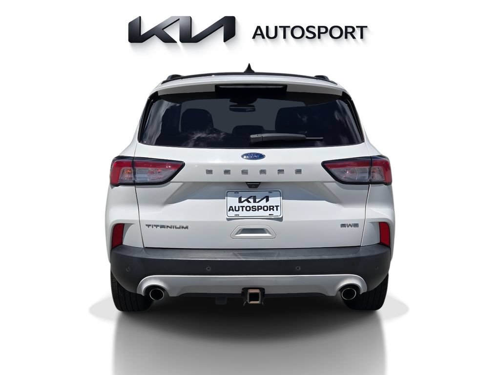 Used 2020 Ford Escape Titanium AWD/4WD image 9