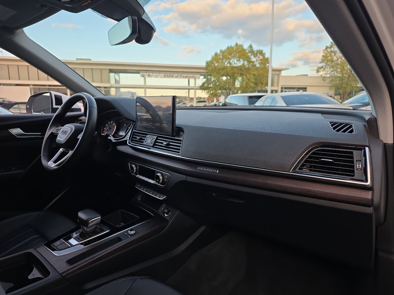 Used 2023 Audi Q5 2.0T Premium w/ Convenience Package image 43