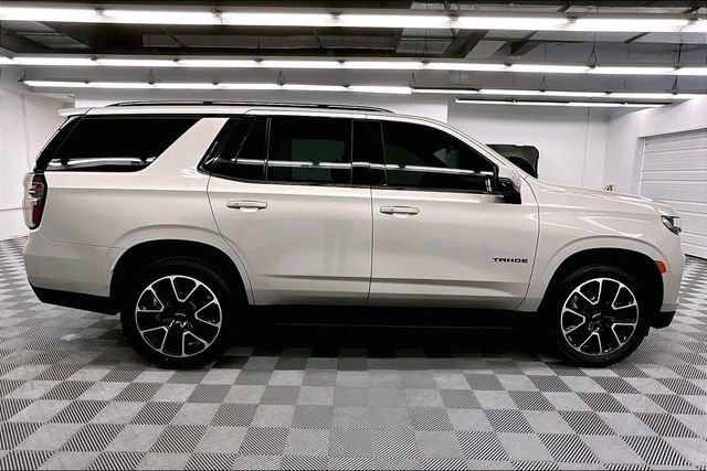 Used 2022 Chevrolet Tahoe RST w/ Luxury Package image 15