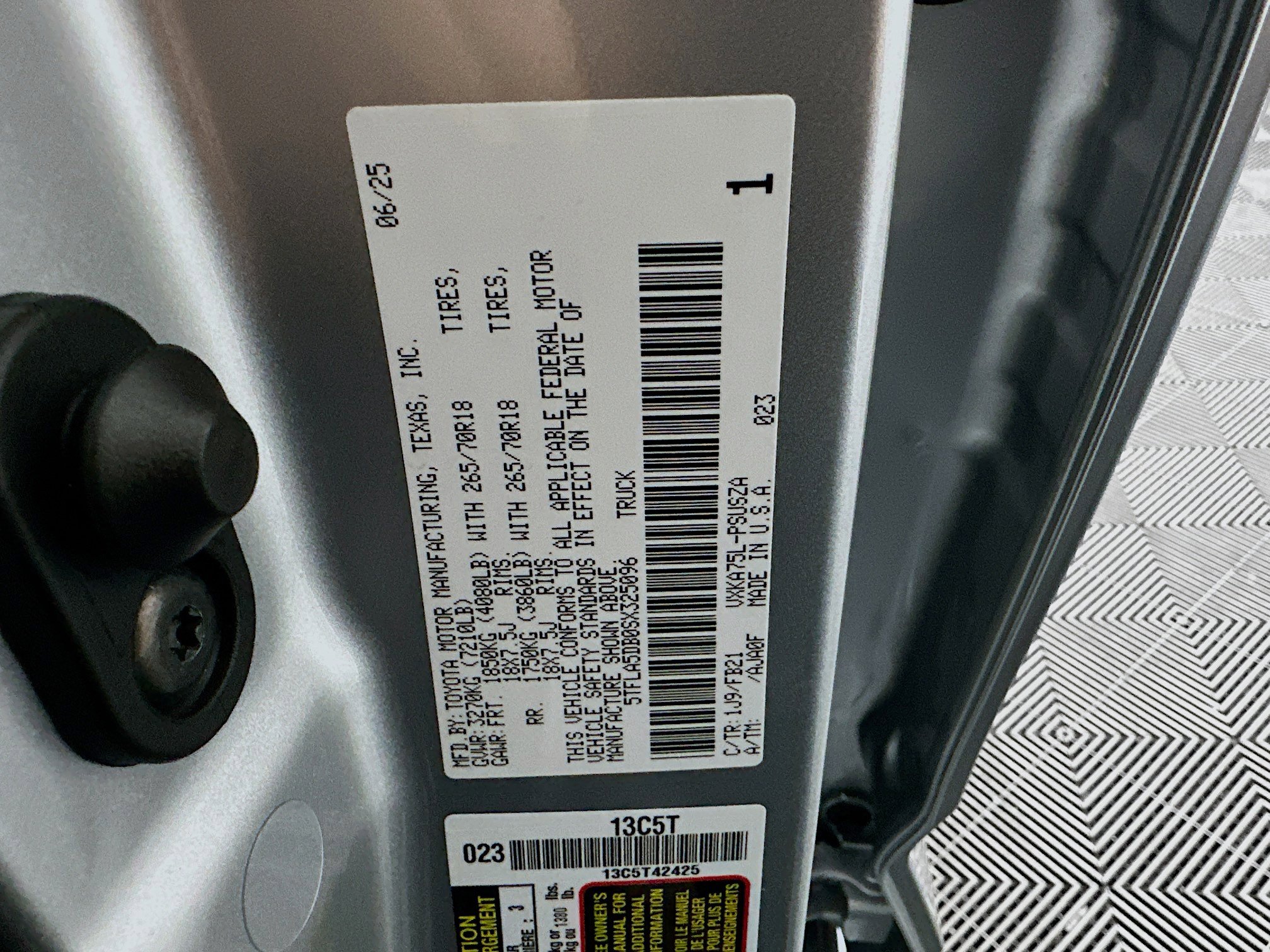 Used 2025 Toyota Tundra SR5 image 12