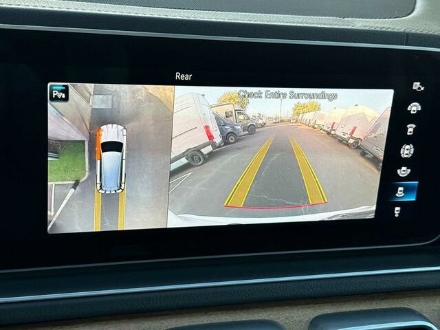 Used 2021 Mercedes-Benz GLS 450 4MATIC image 27