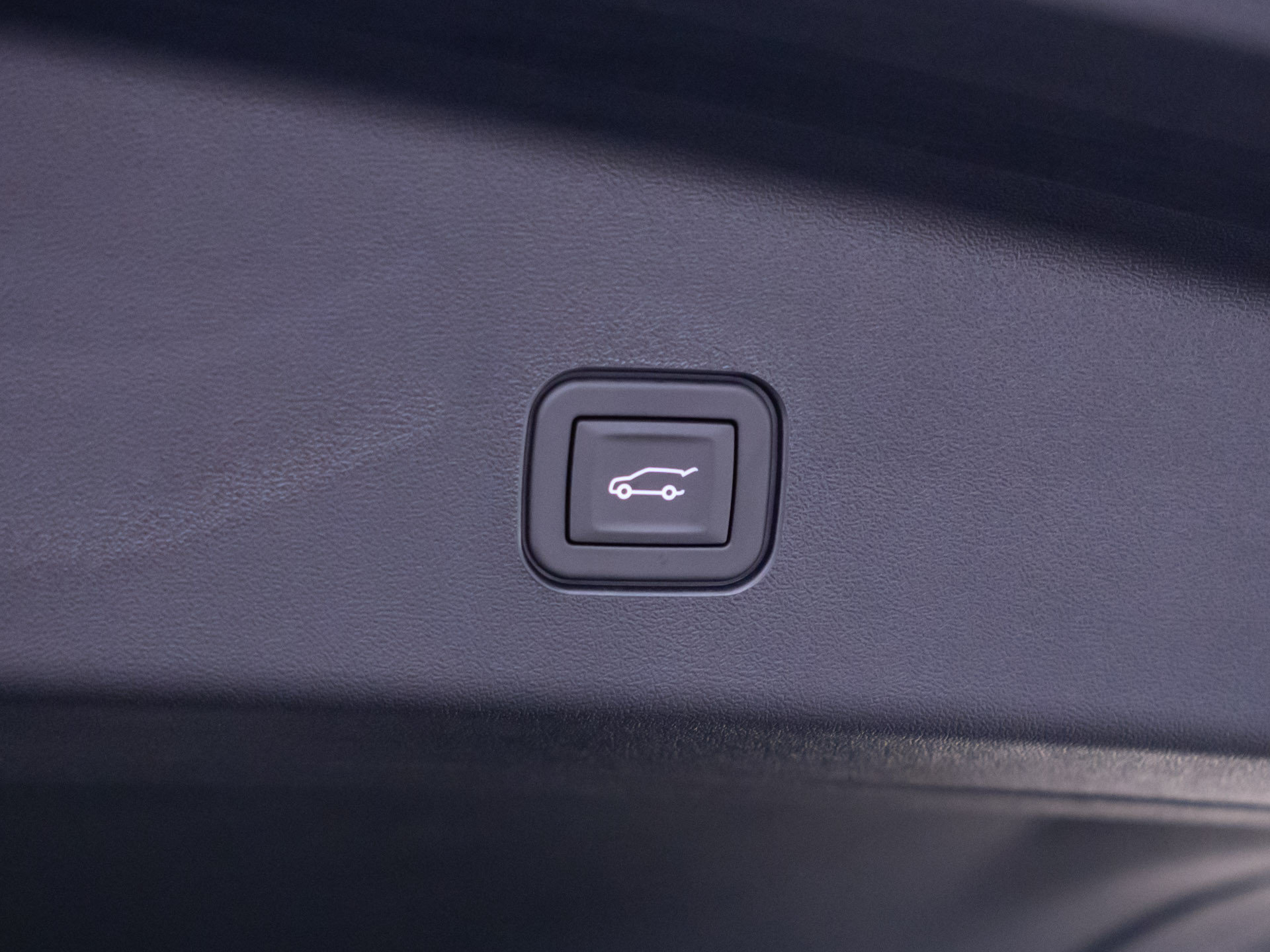 New 2027 Cadillac Vistiq Sport w/ LPO, Floor Liner Package AWD/4WD image 32