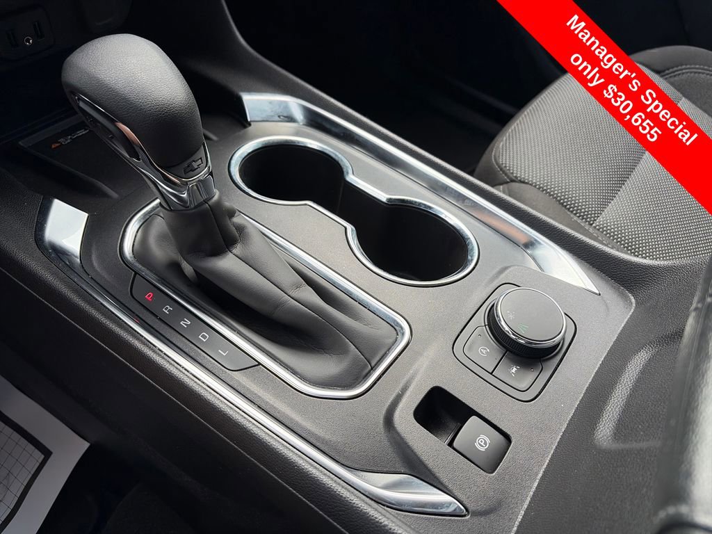 Used 2024 Chevrolet Traverse LT FWD image 28