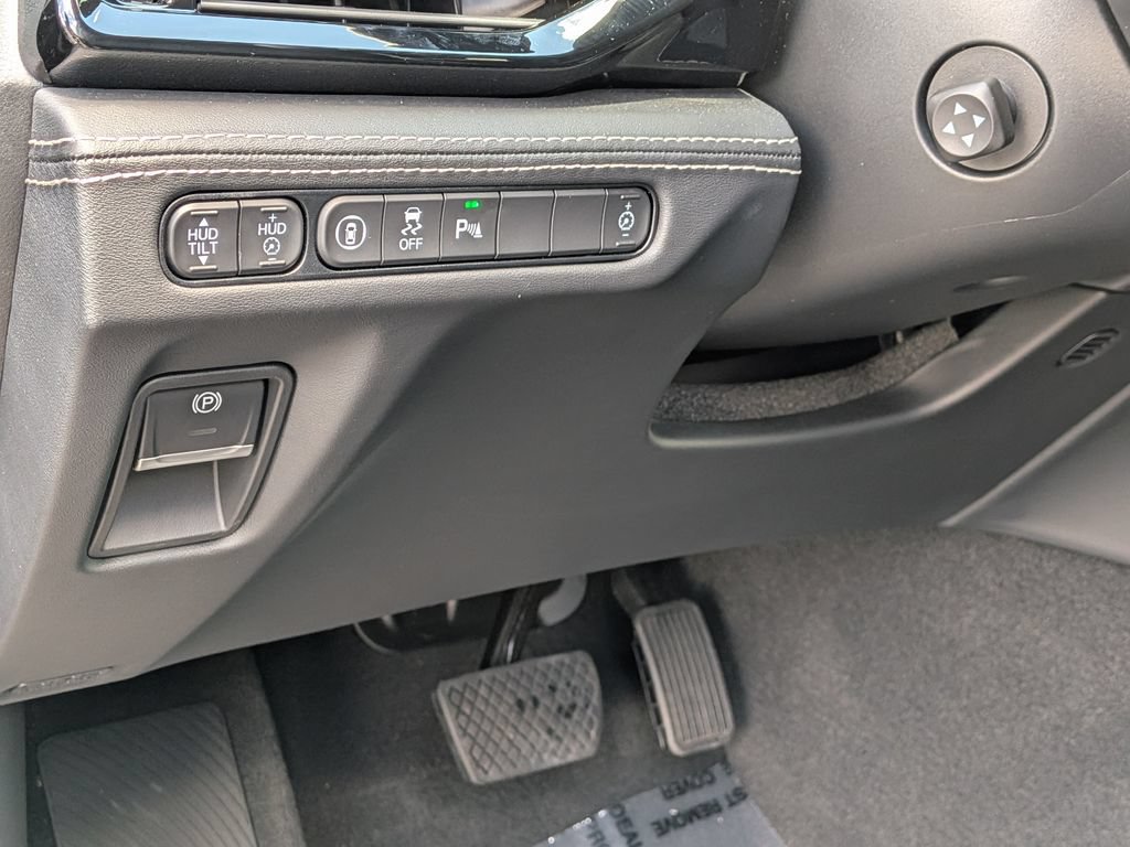 Used 2024 Acura MDX SH-AWD w/ Advance Package image 15