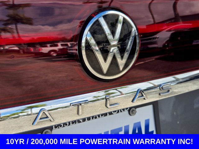 Used 2024 Volkswagen Atlas Cross Sport SEL Premium R-Line AWD/4WD image 14