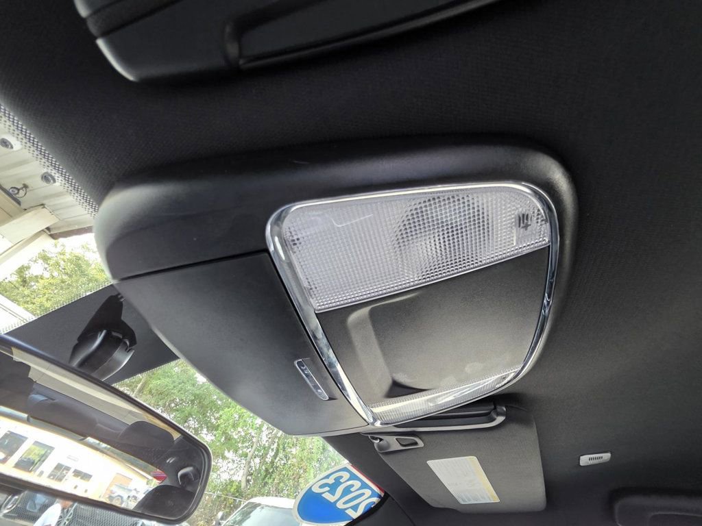 Used 2023 Dodge Charger SXT image 22