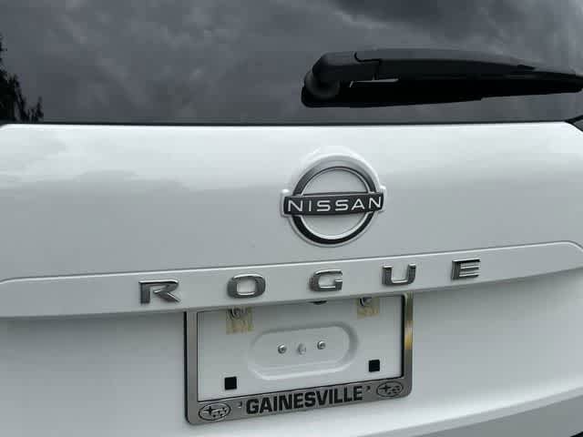Used 2023 Nissan Rogue S FWD image 10