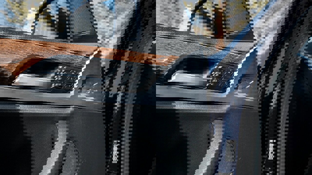 Used 2023 BMW X3 xDrive30i w/ Premium Package image 19