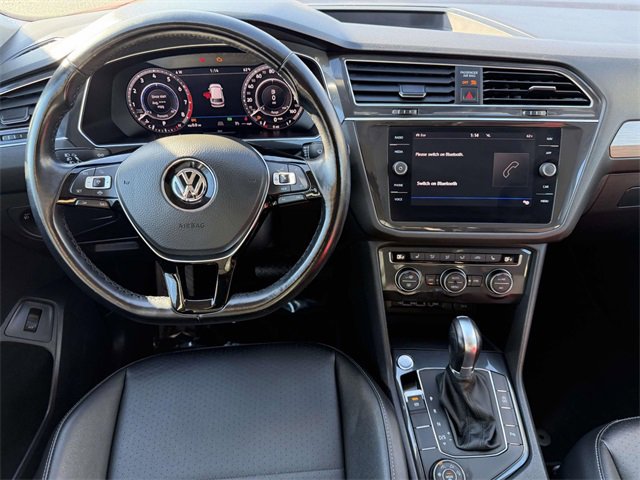 Used 2019 Volkswagen Tiguan SE image 2