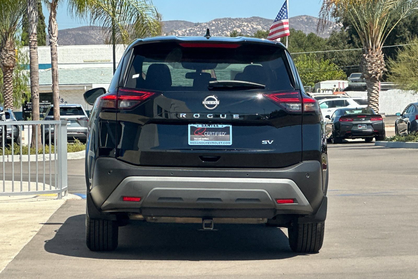 Used 2023 Nissan Rogue SV FWD image 5