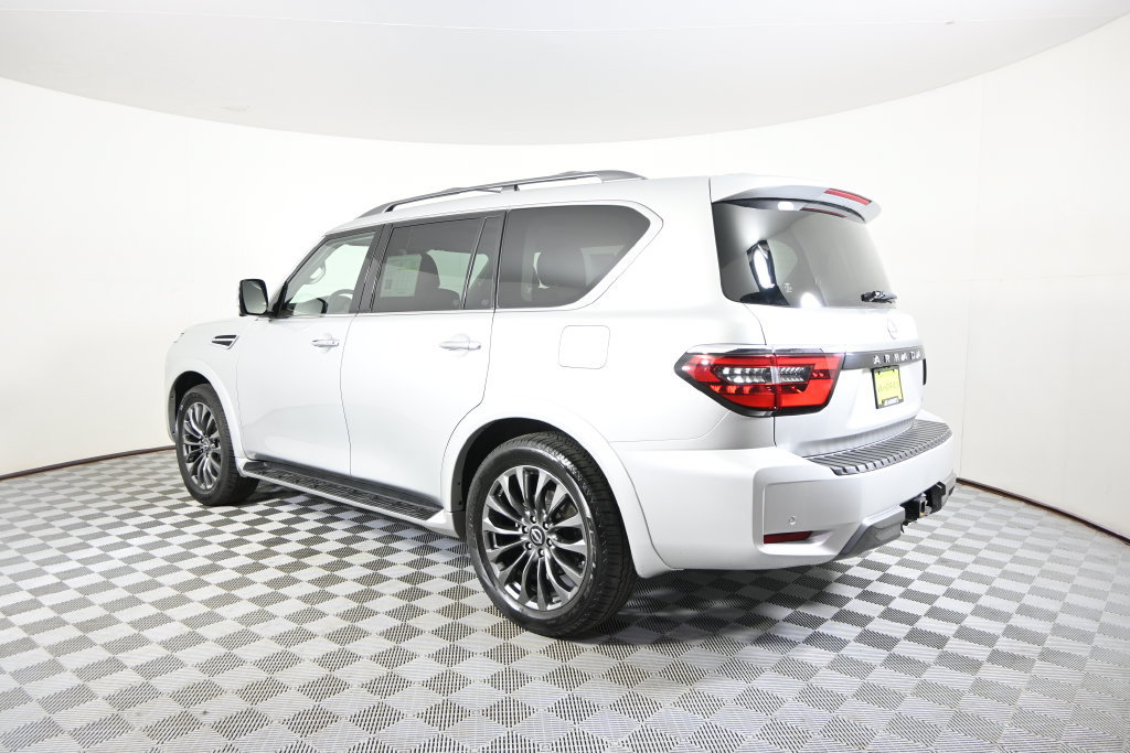 Used 2024 Nissan Armada Platinum w/ Captain's Chairs Package AWD/4WD image 4
