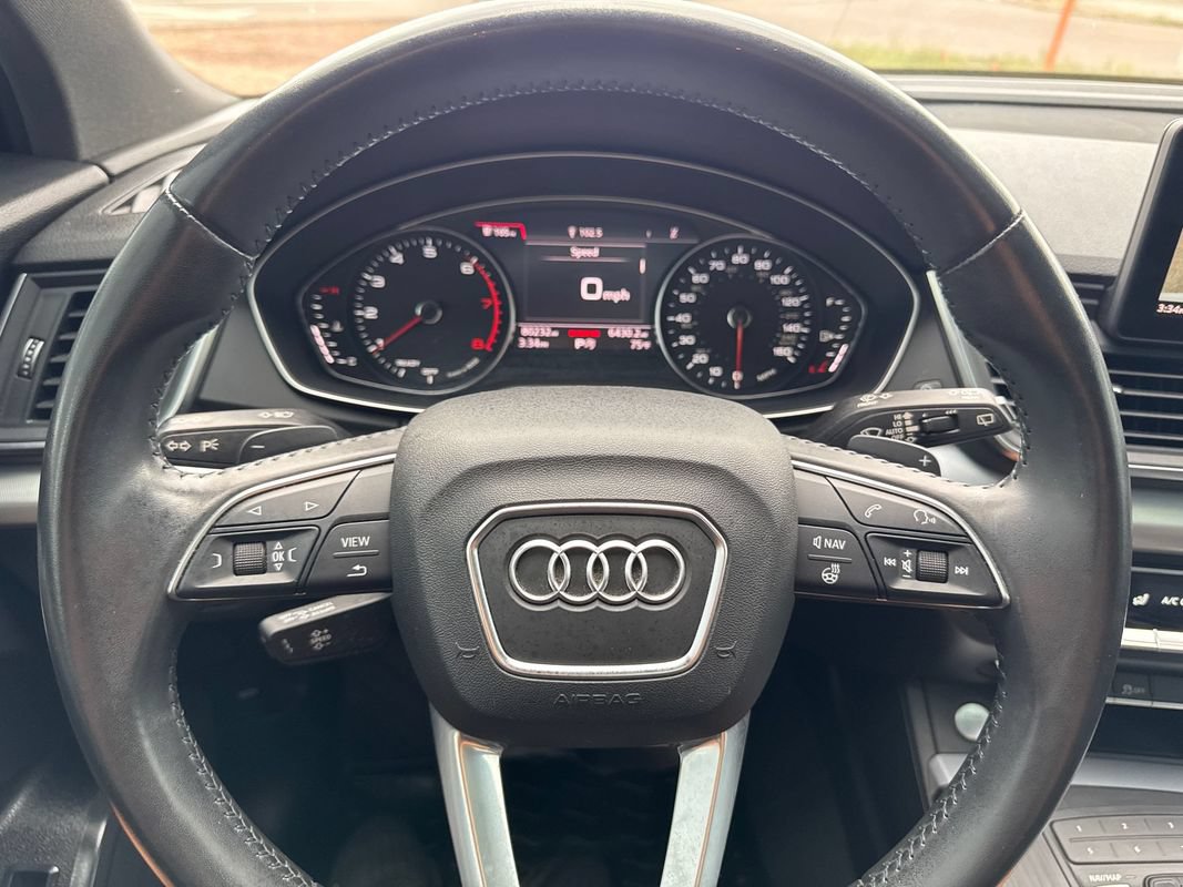 Used 2020 Audi Q5 2.0T Premium w/ Titanium Sport Package AWD/4WD image 23