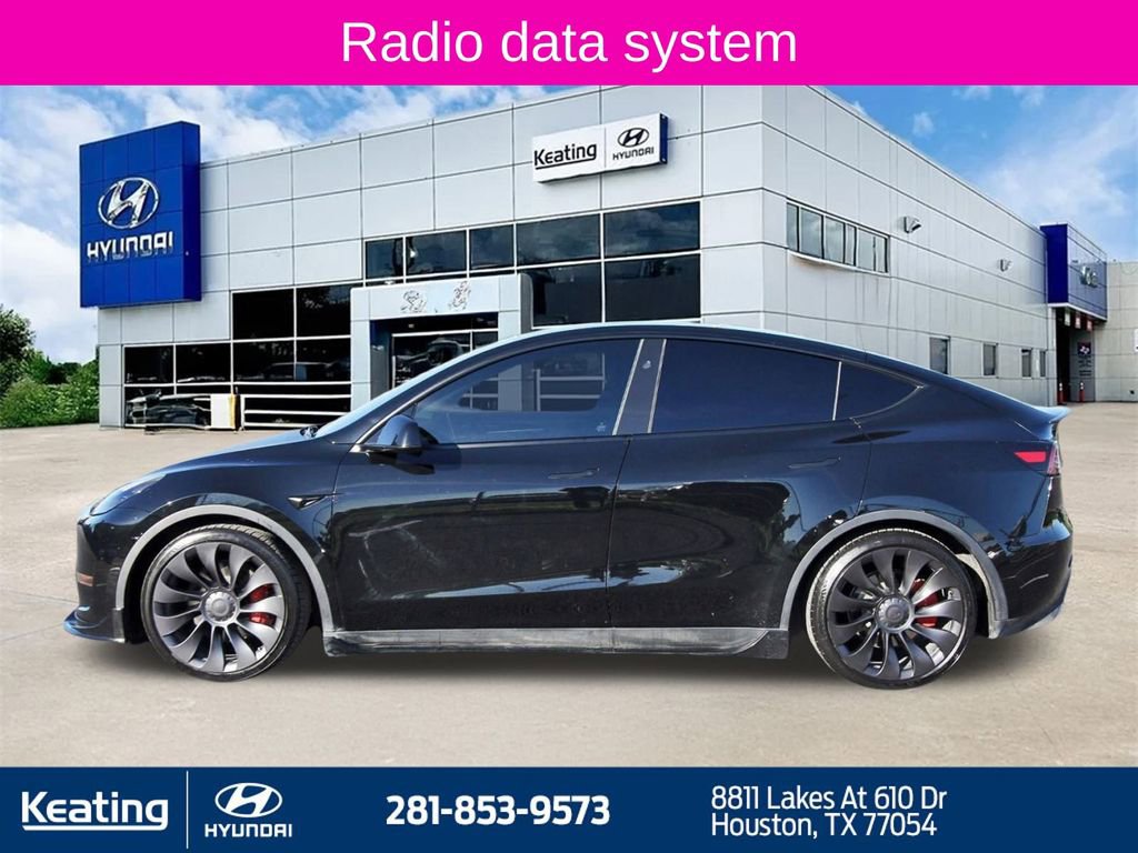 Used 2023 Tesla Model Y Performance image 6