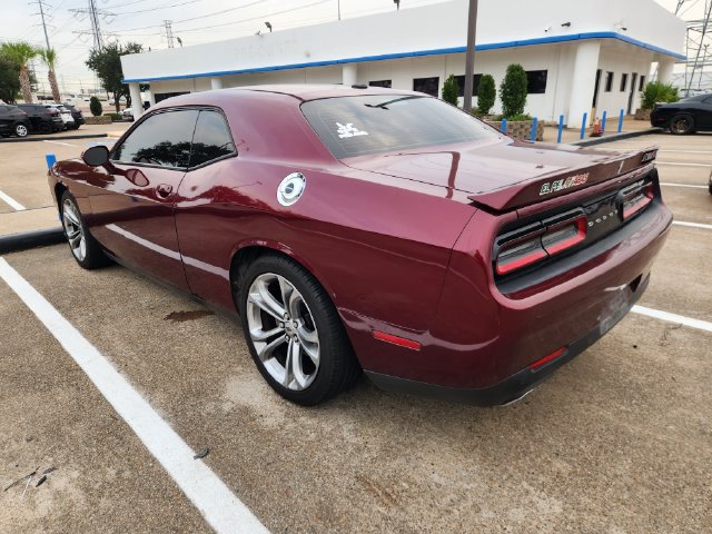 Used 2021 Dodge Challenger R/T RWD image 4