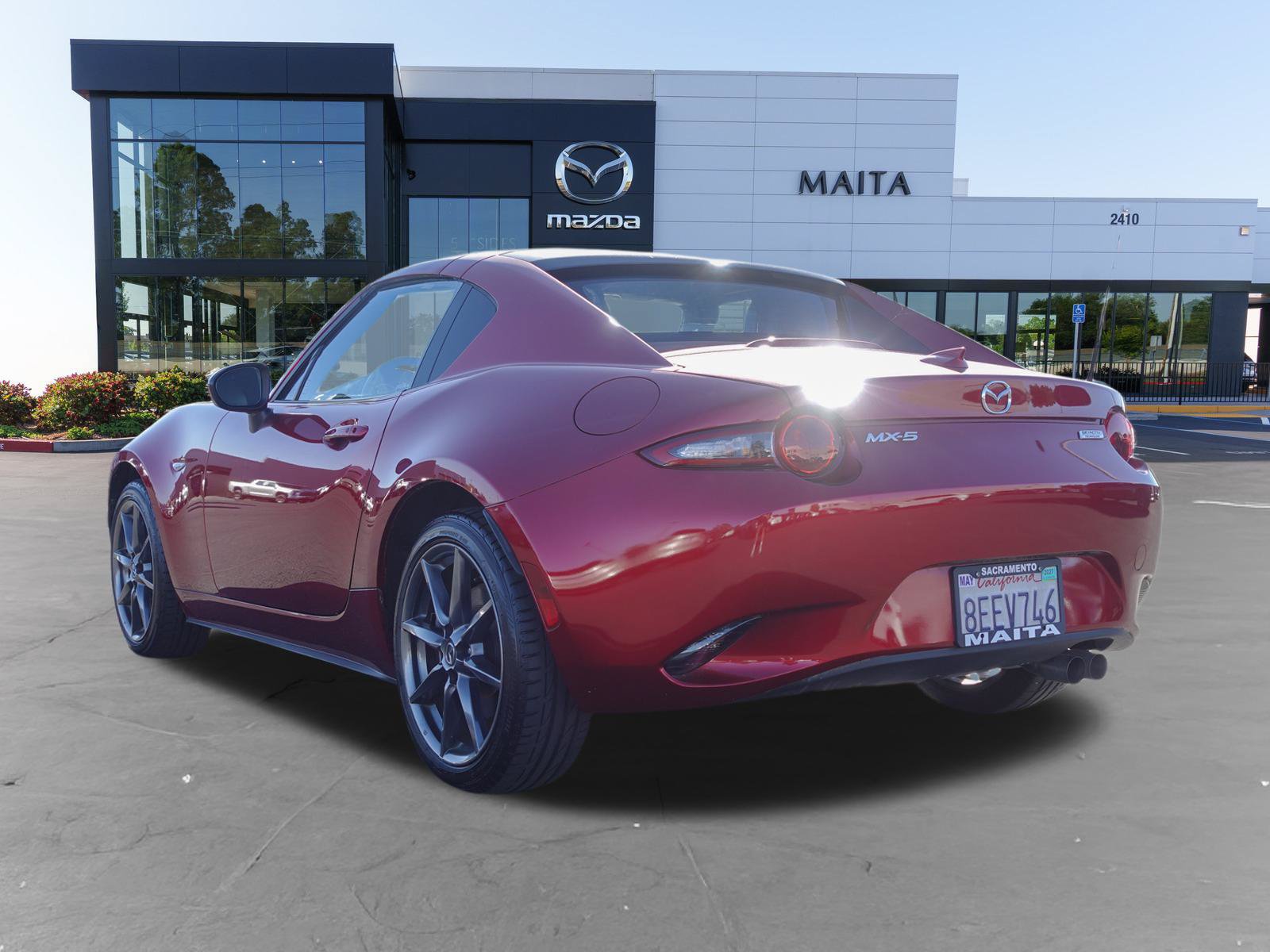 Used 2018 MAZDA MX-5 Miata RF Grand Touring RWD image 5