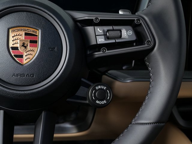 New 2026 Porsche Cayenne image 12