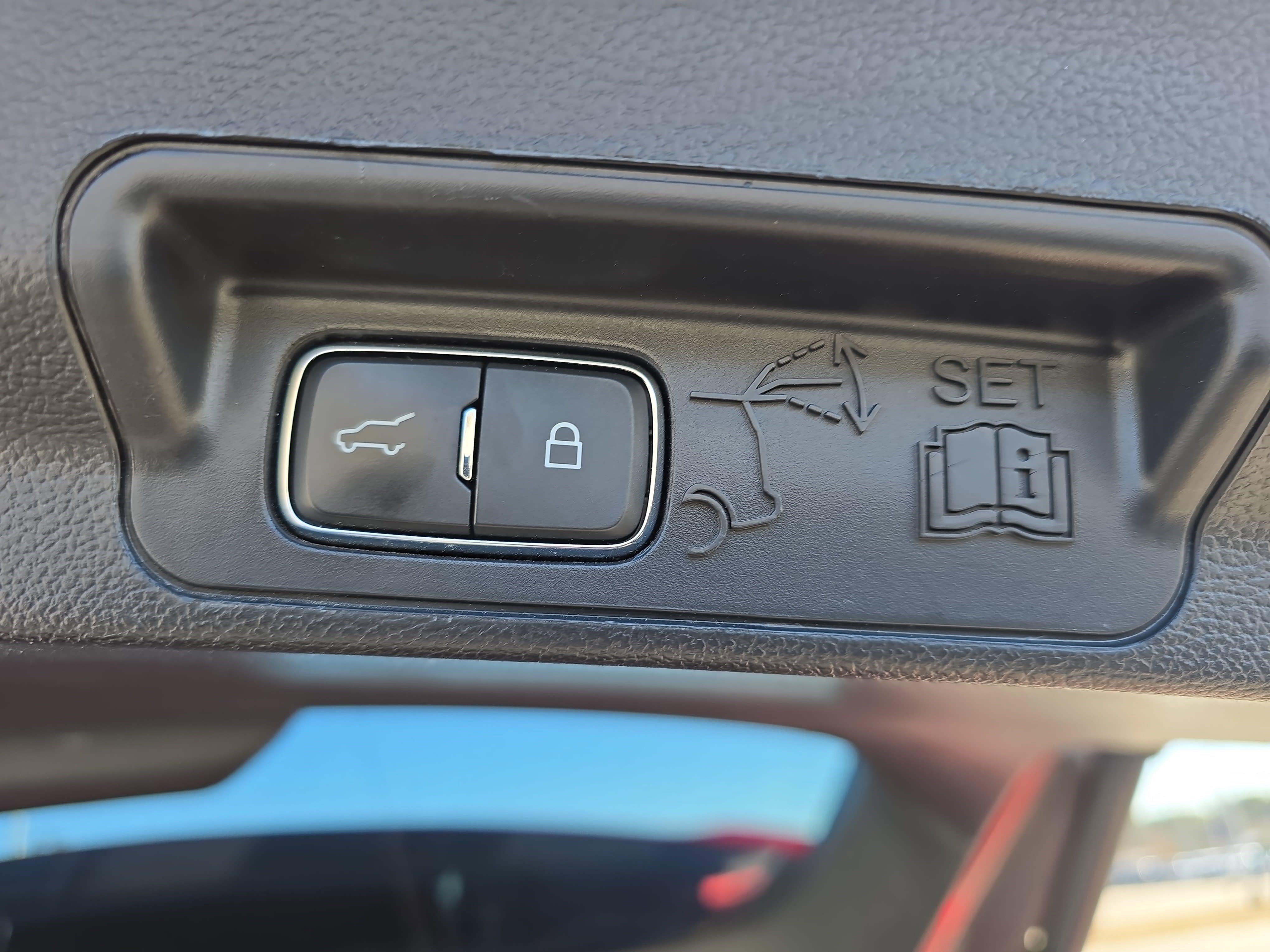 Used 2020 Ford Explorer ST w/ ST High-Performance Pack image 13