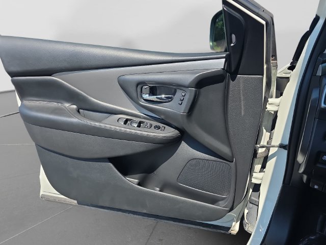 Used 2021 Nissan Murano SL w/ SL Moonroof Package FWD image 30