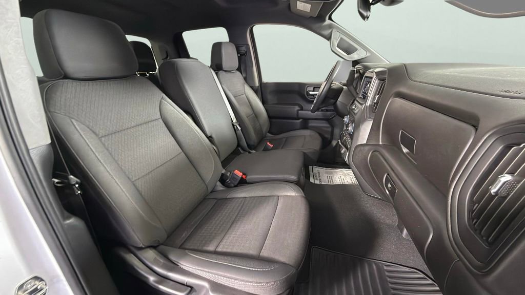 Used 2024 Chevrolet Silverado 1500 Custom image 32
