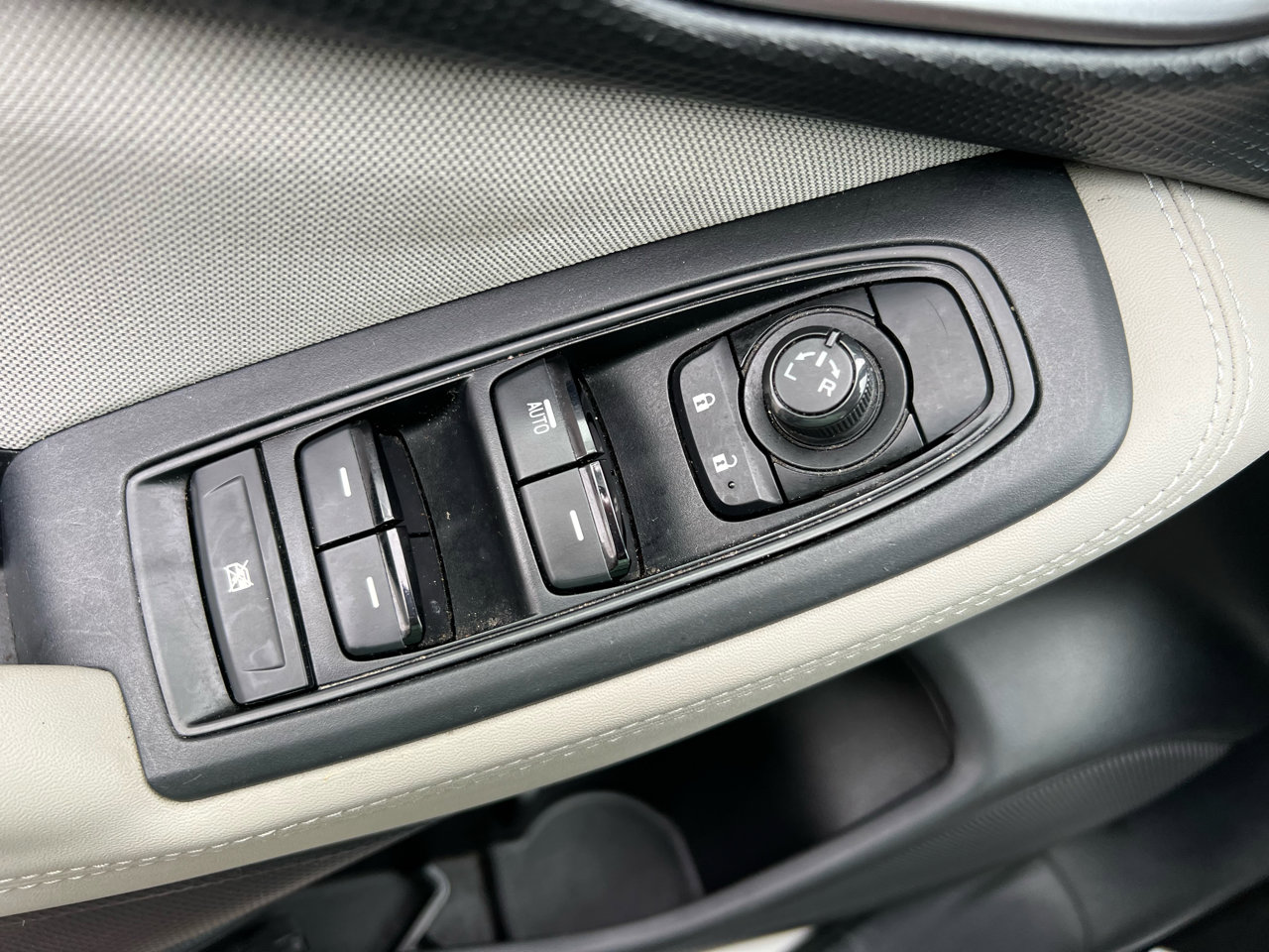 Used 2023 Subaru Forester image 37