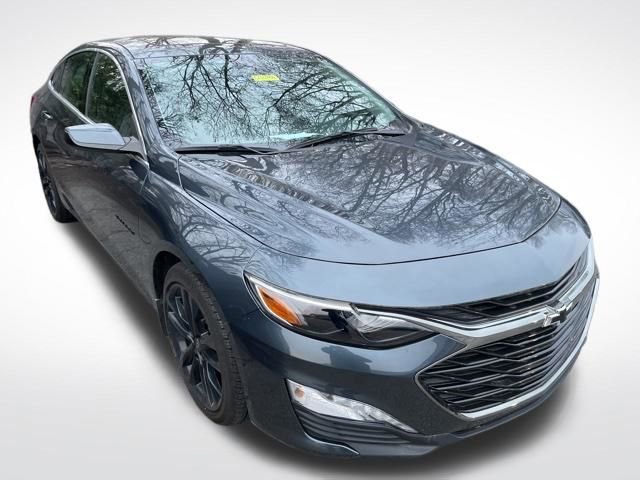 Used 2021 Chevrolet Malibu LT w/ Leather Package image 2