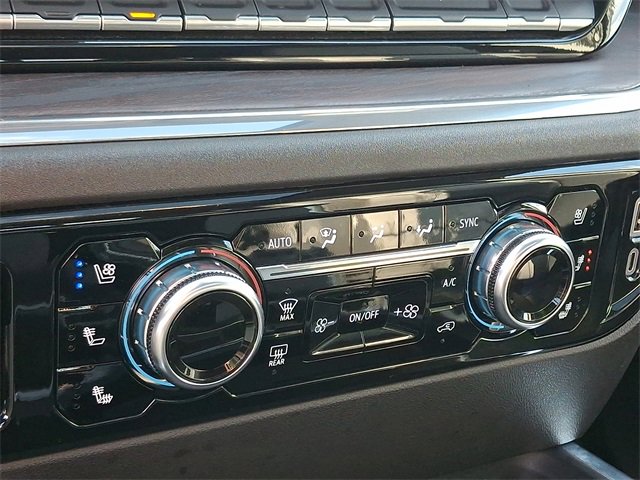 Certified 2024 GMC Sierra 2500 SLT w/ SLT Premium Package image 17