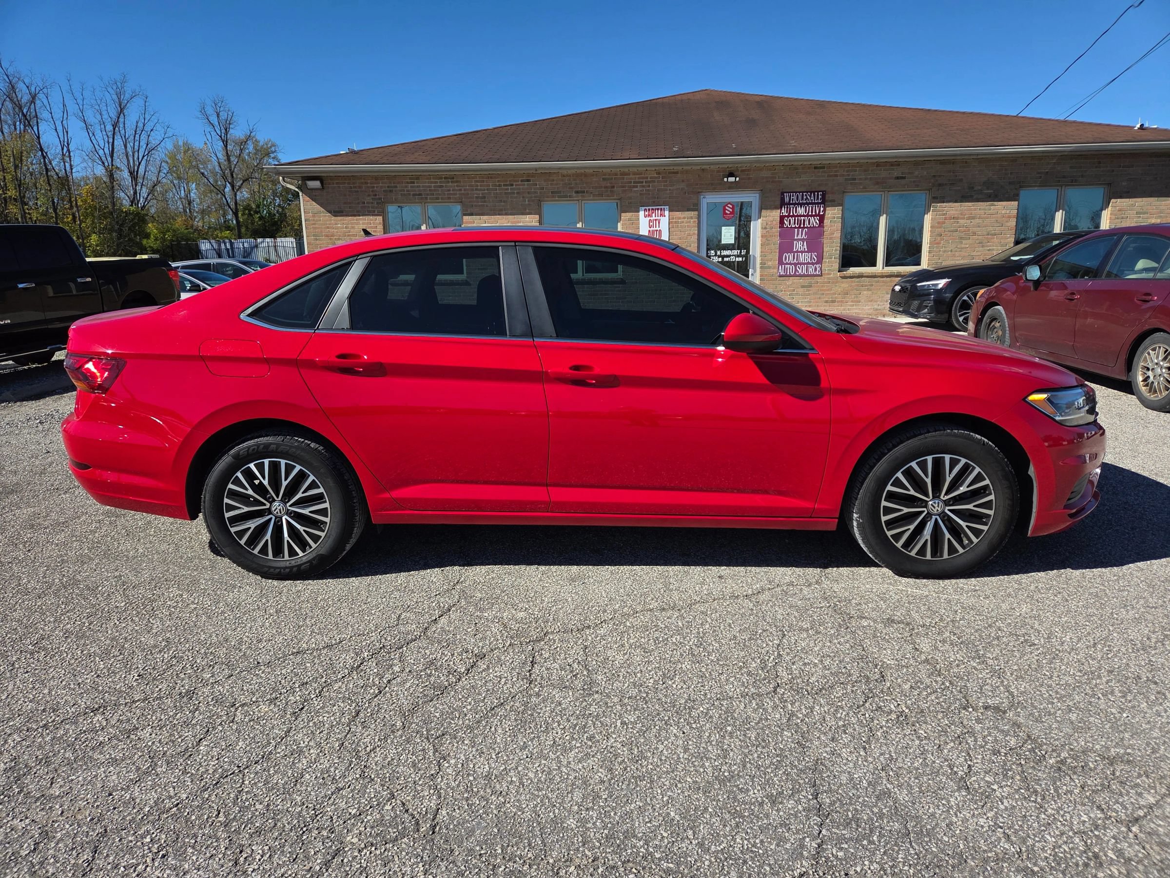 Used 2019 Volkswagen Jetta SE FWD image 4
