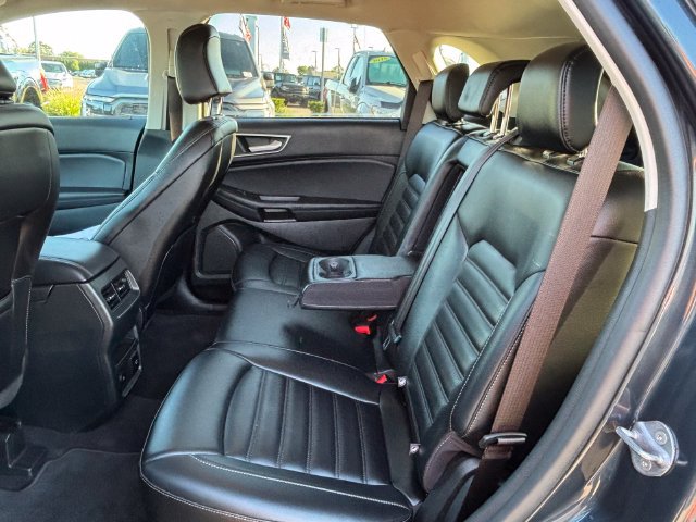 Certified 2024 Ford Edge SEL w/ Convenience Package AWD/4WD image 9